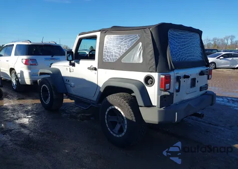 2009 Jeep Wrangler X из США, поврежденный, VIN 1J4FA24149L762260